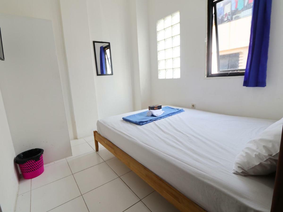 Kamar Keluarga Kalideres Jakarta Ngoại thất bức ảnh