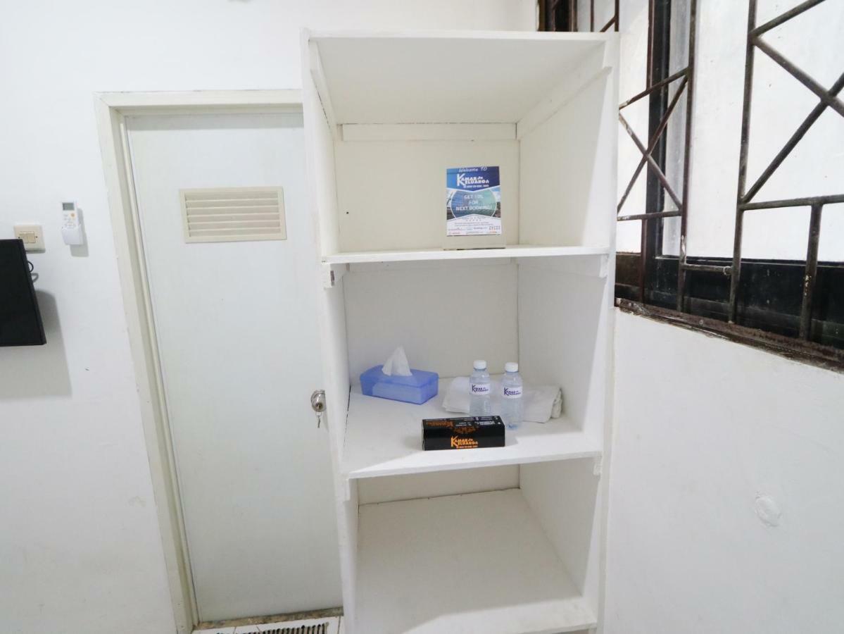 Kamar Keluarga Kalideres Jakarta Ngoại thất bức ảnh